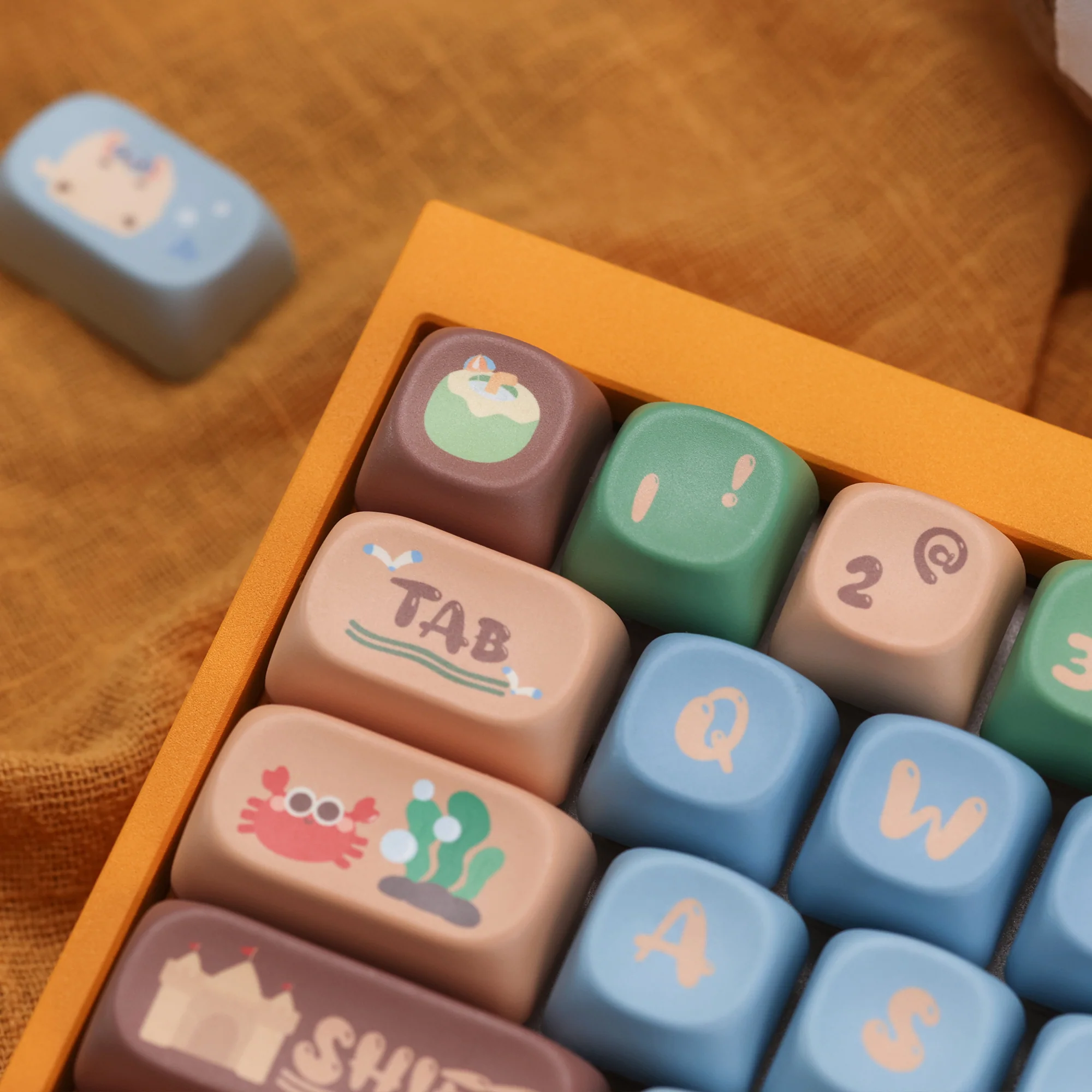 Beach Coconut MOA Profile Keycaps Set - Image 7