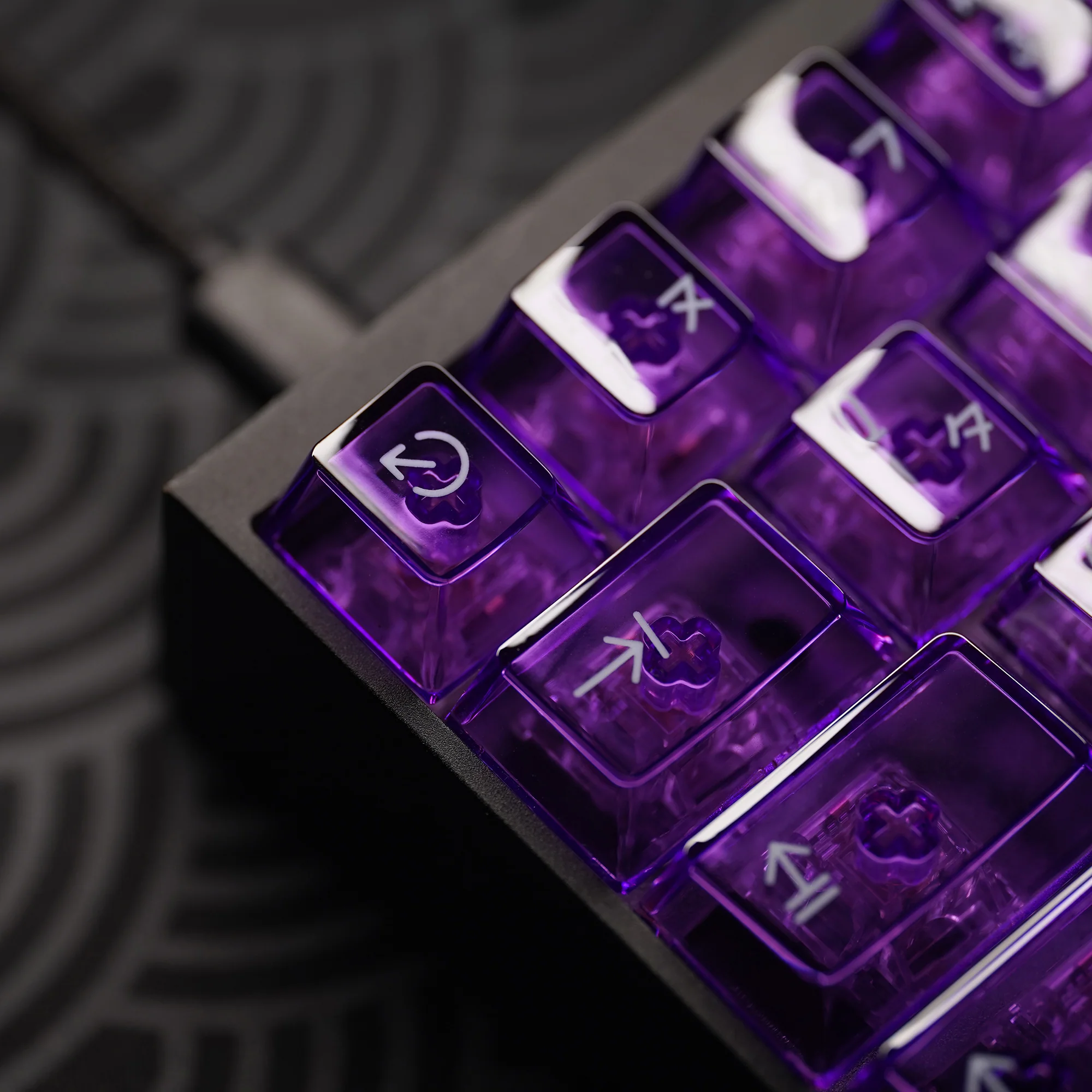 Clear 2048 Purple Keycaps Set - Image 8