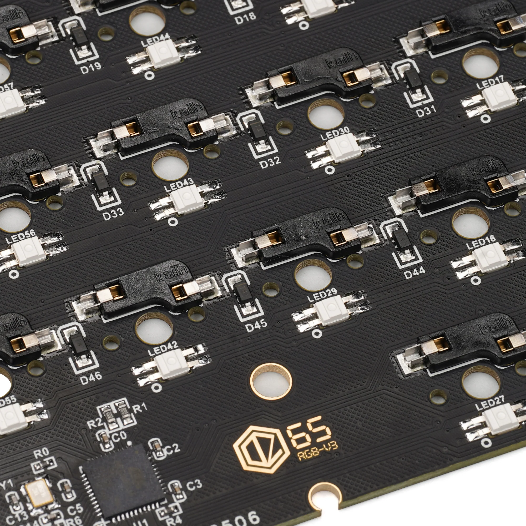 DZ65 RGB V3 Hot-Swap RGB PCB - Image 6