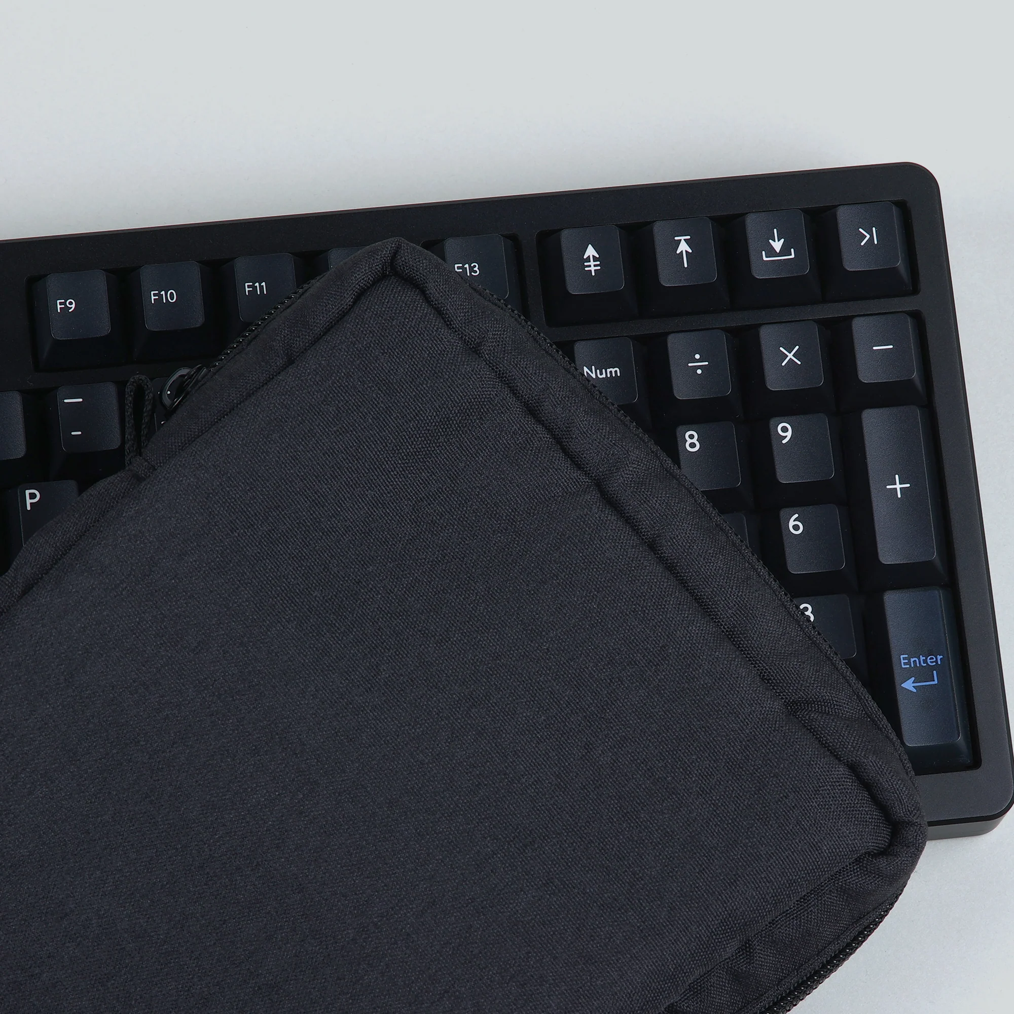 KBDfans 95% Canvas Bag - Image 6