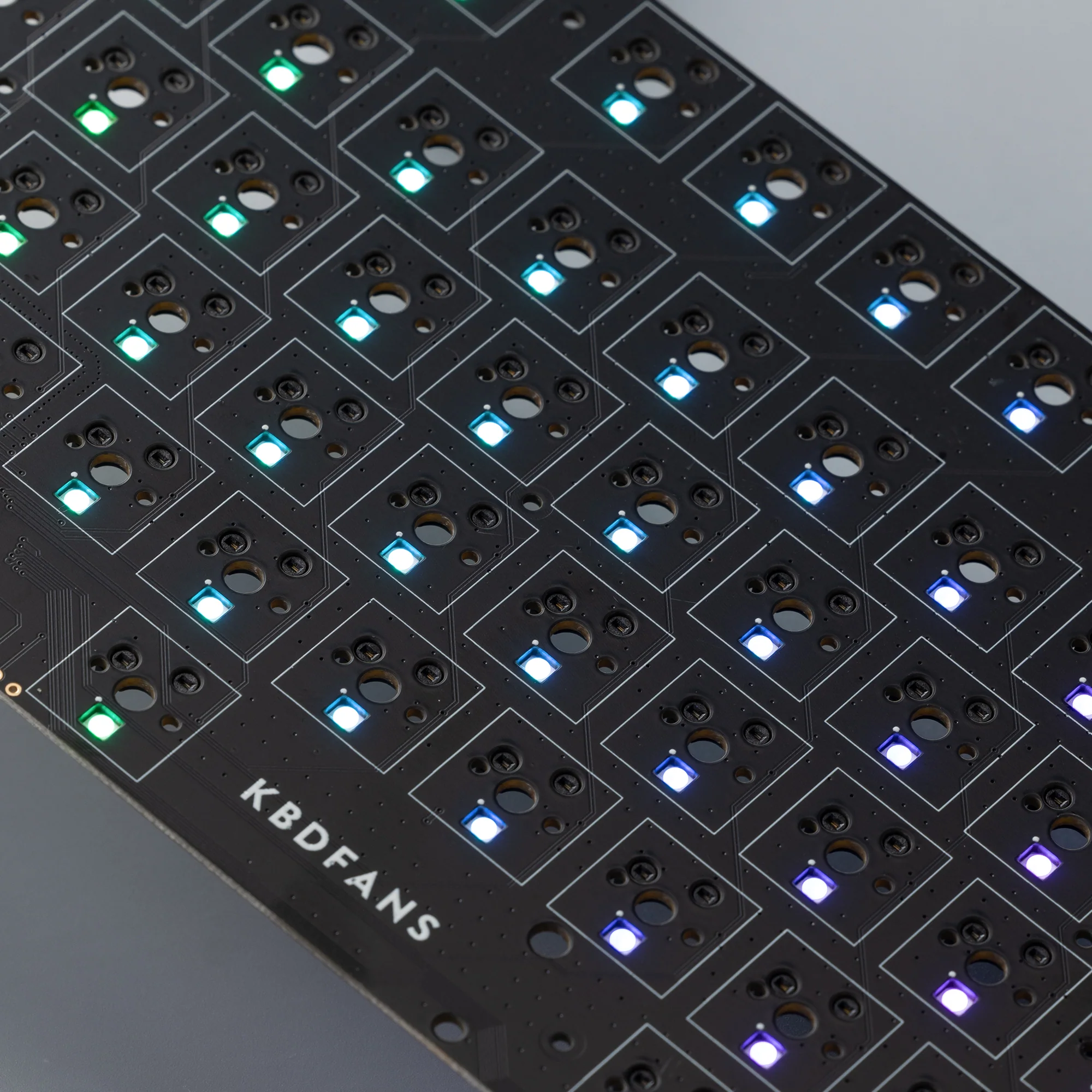 KBDfans Holy80 8K MX hotswap PCB - Image 7