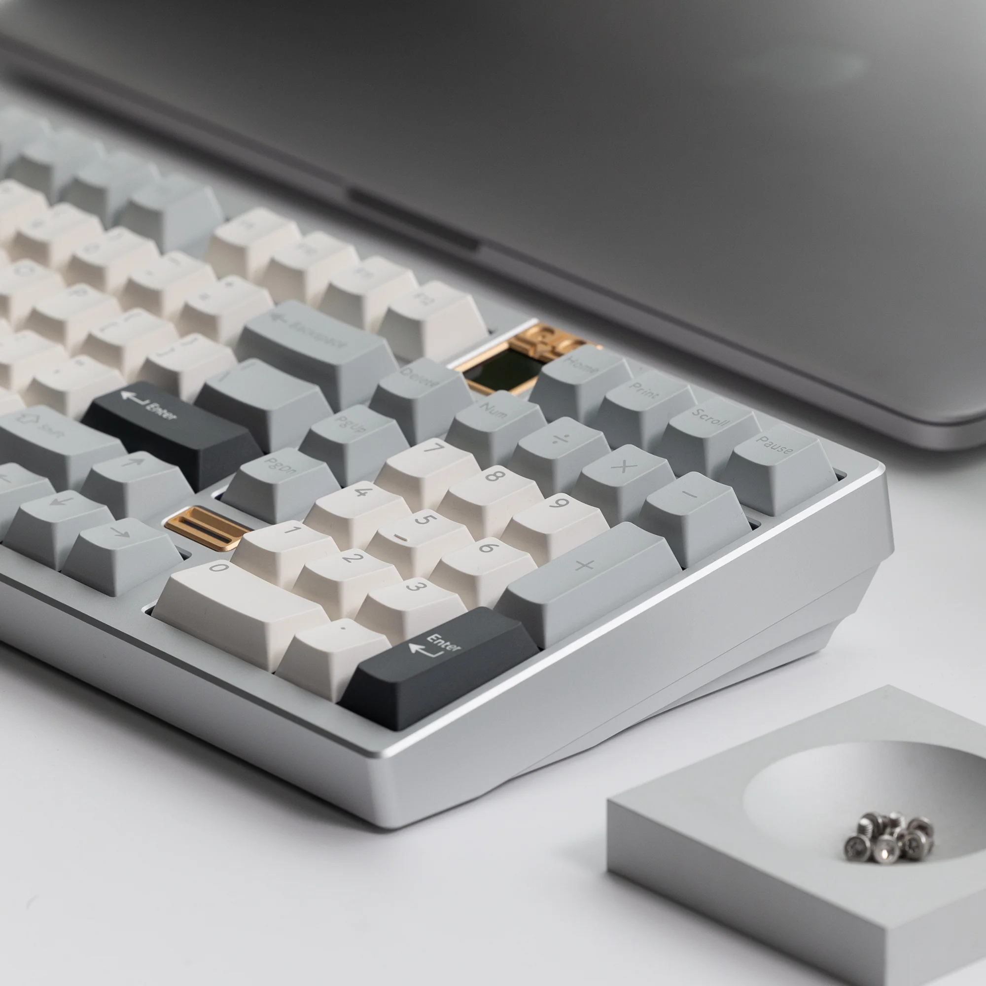Ready to use Athena 1800 Anodized Silver with PBTfans Mist - Image 8